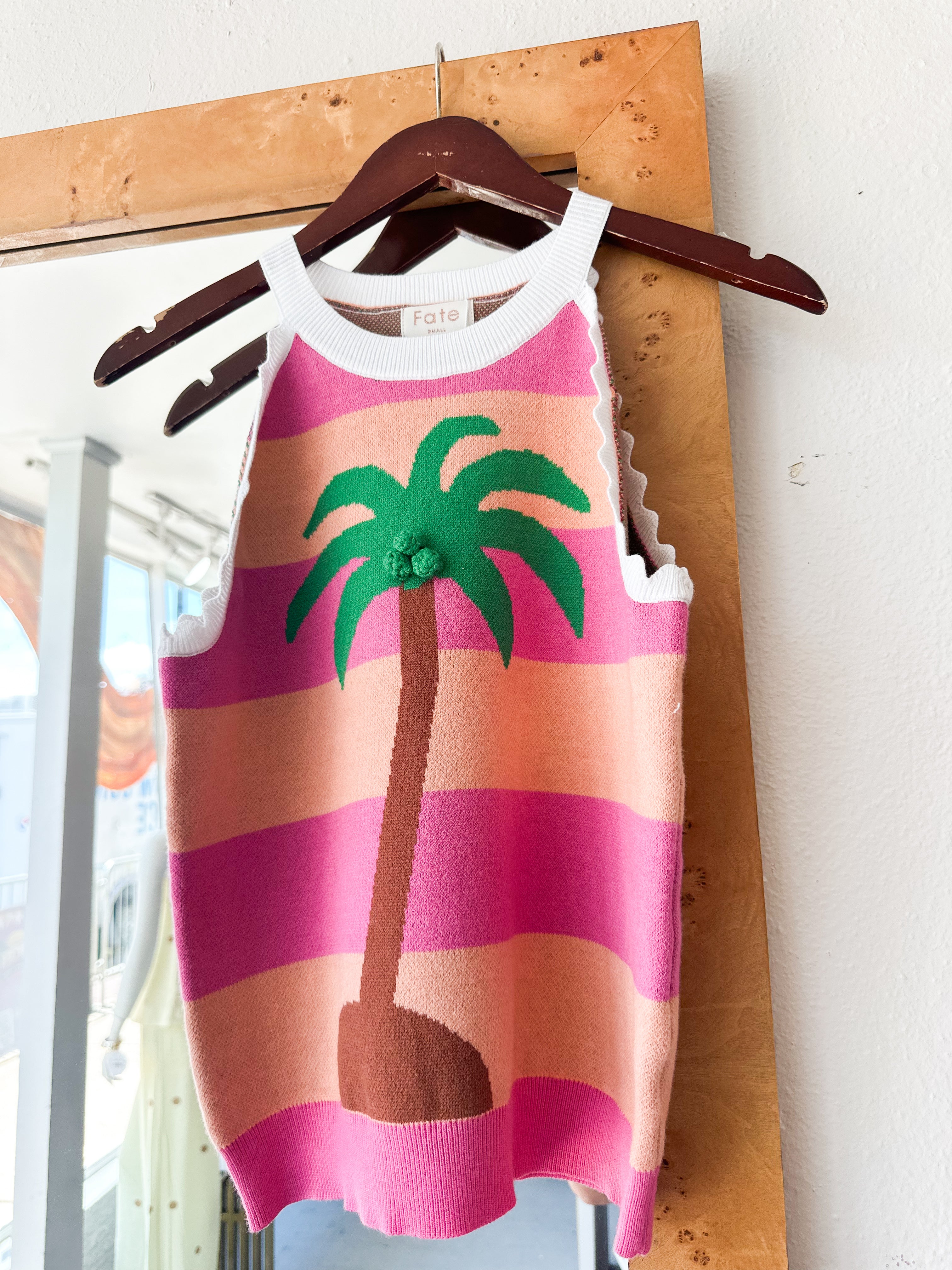Palm Escape Tank