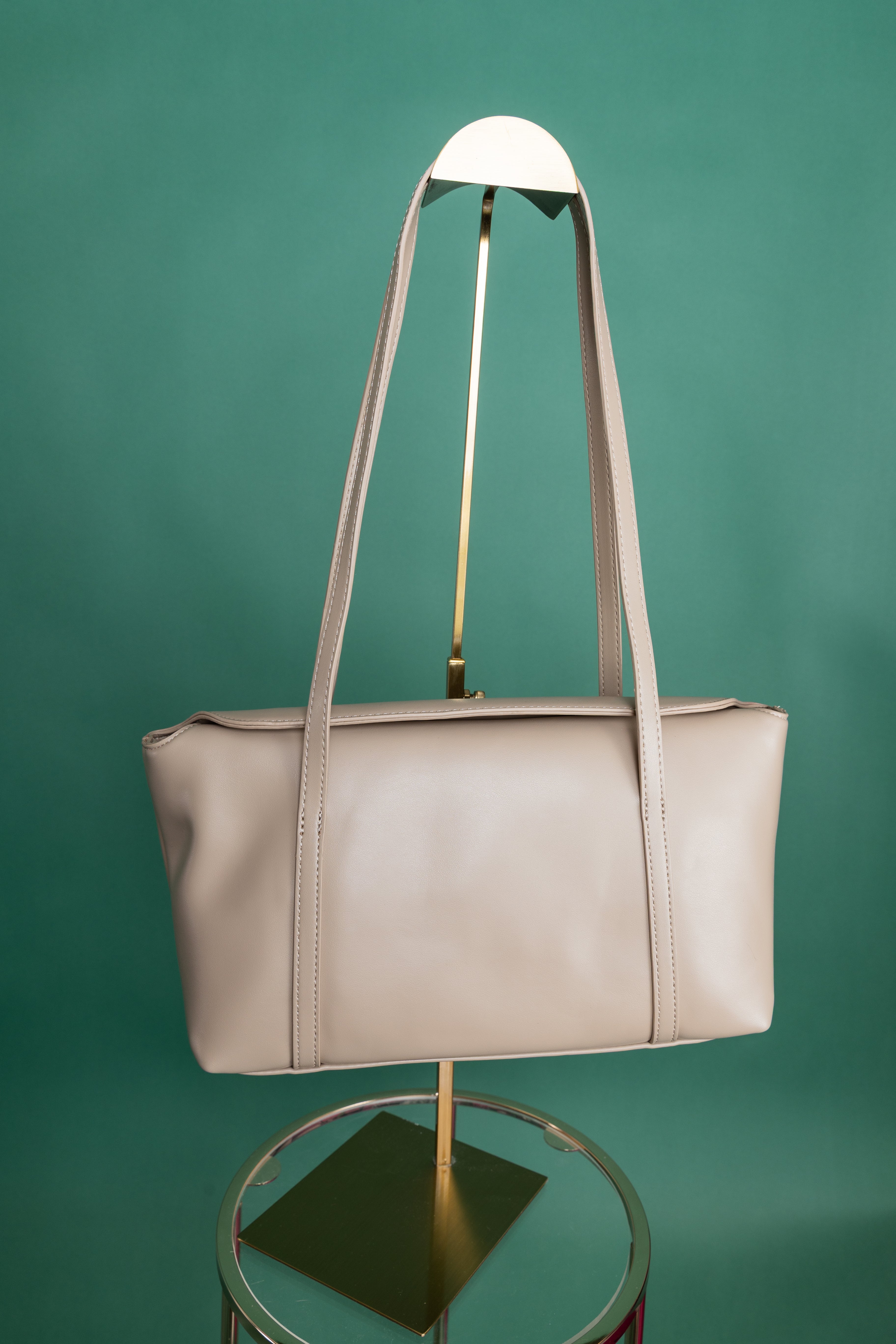 Oh So ChIc Shoulder Bag