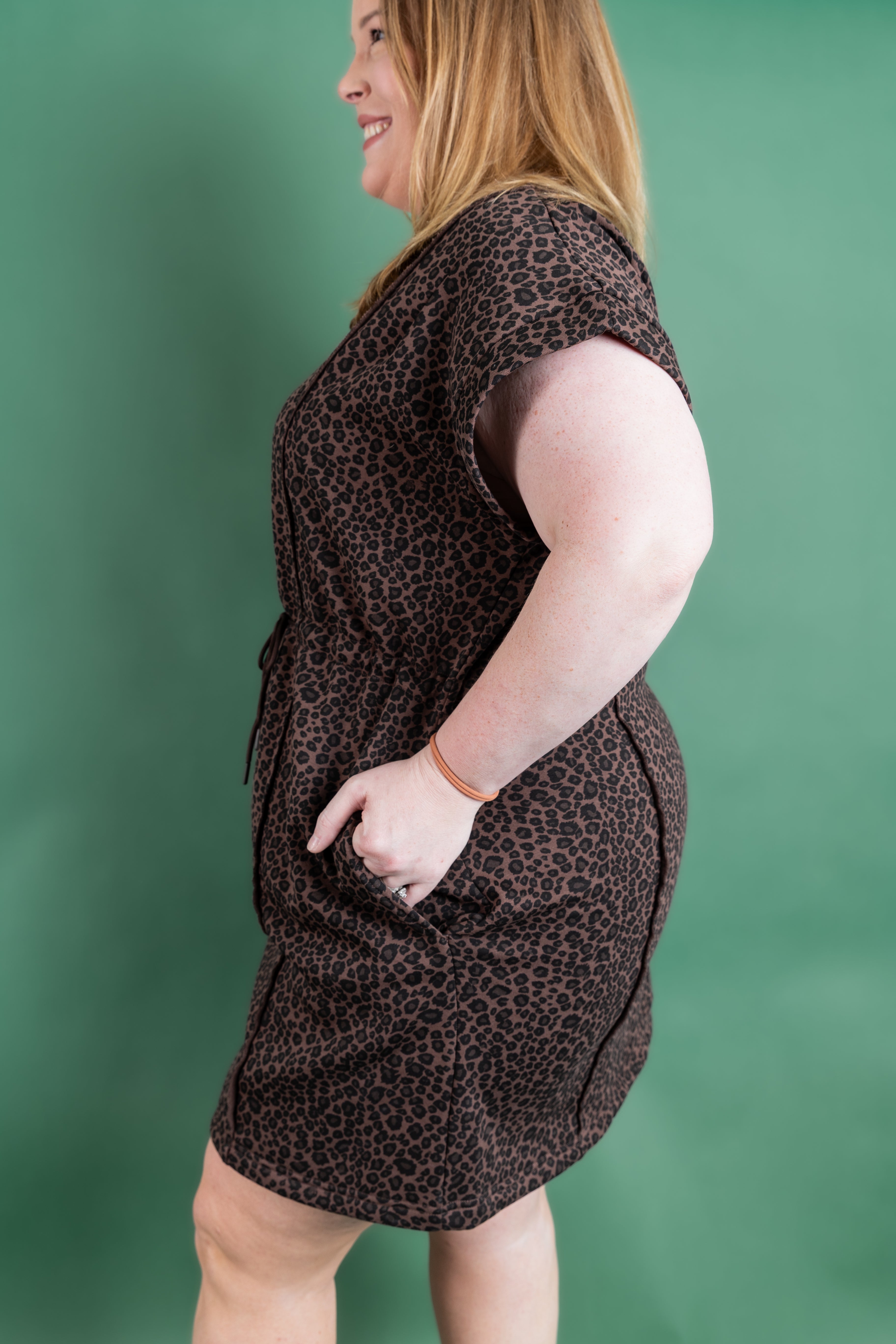 Plus Size Leopard Cinch Dress