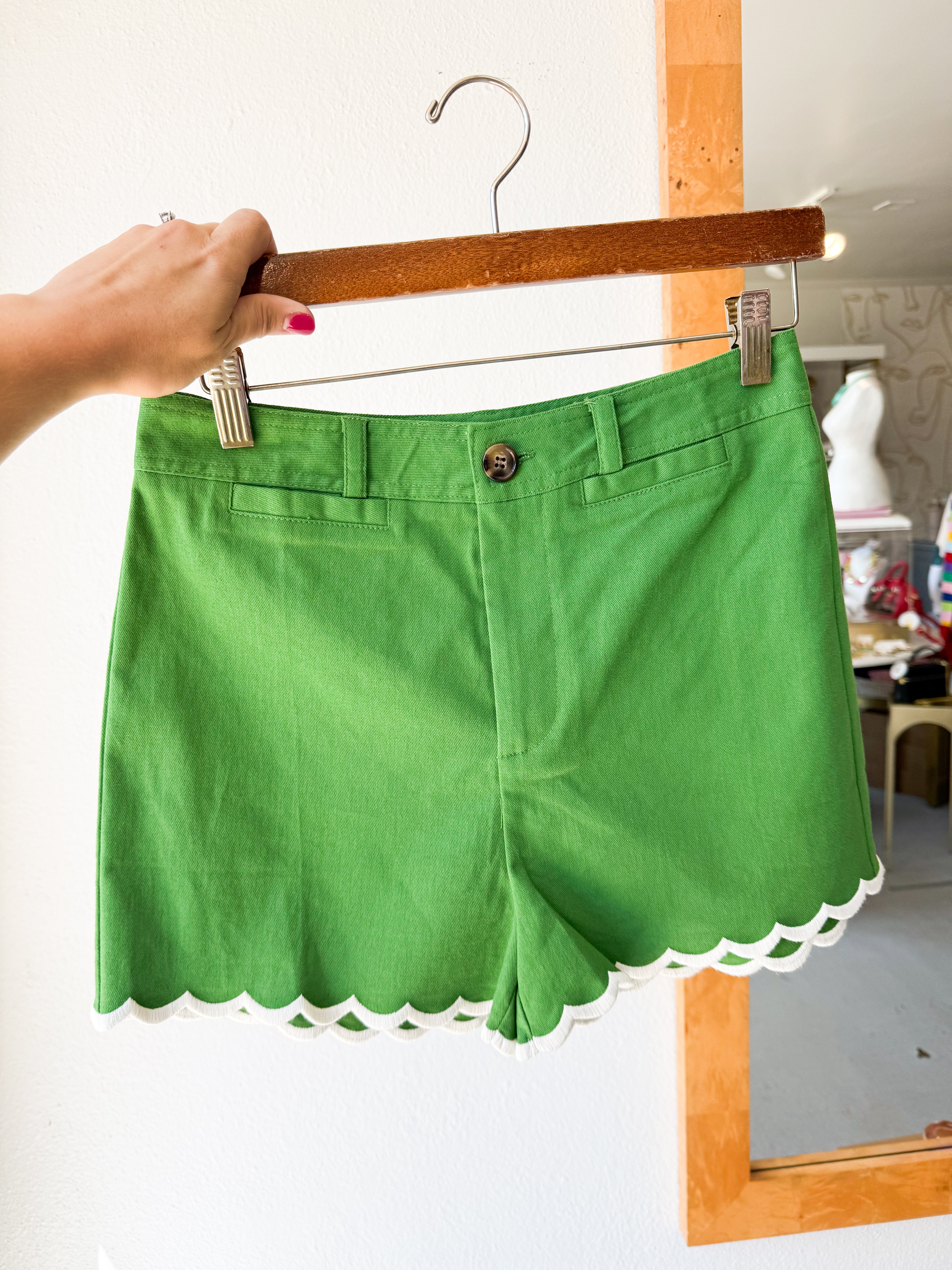 Scallop High Rise Shorts