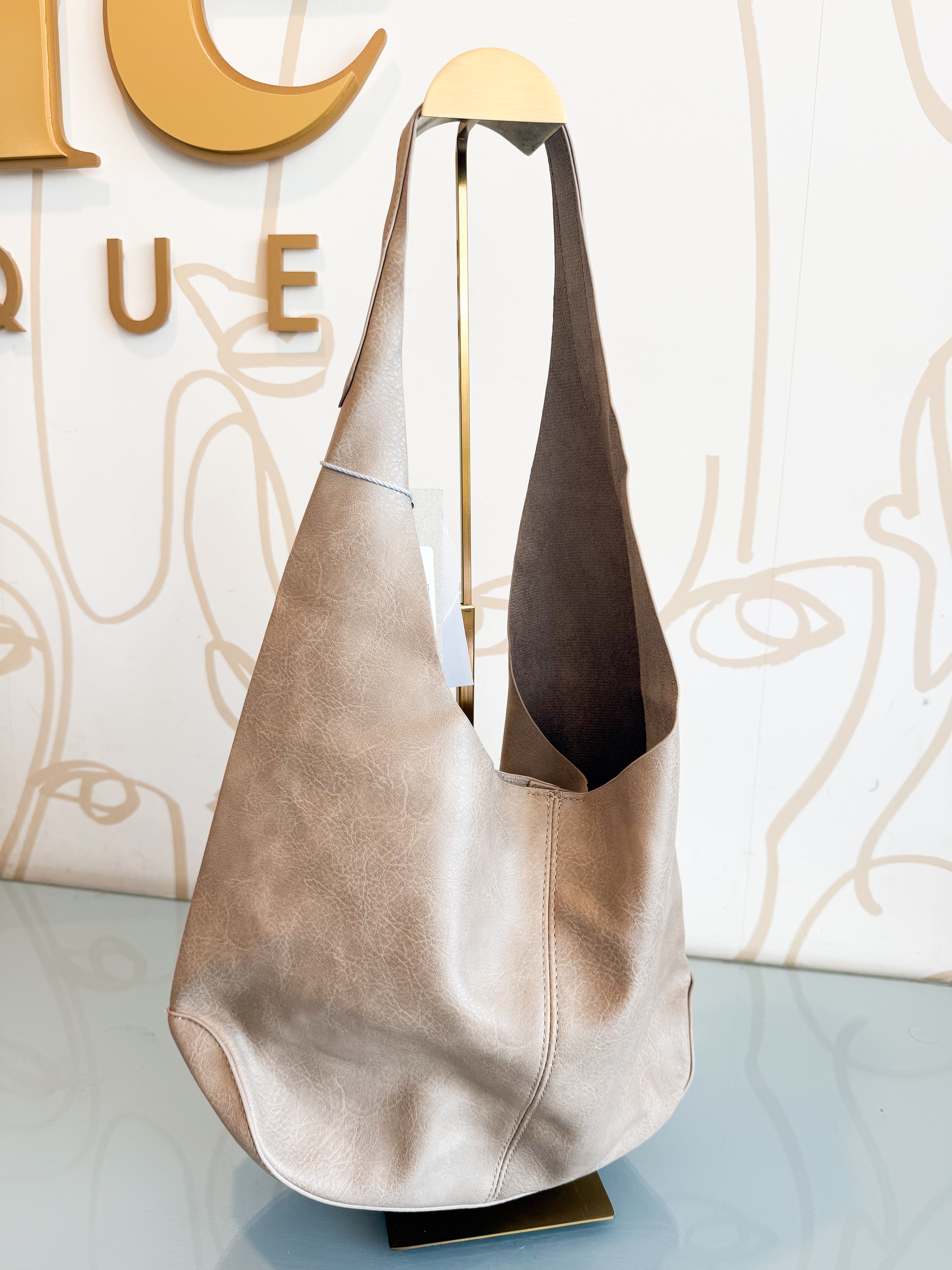 Hobo Shoulder Bag