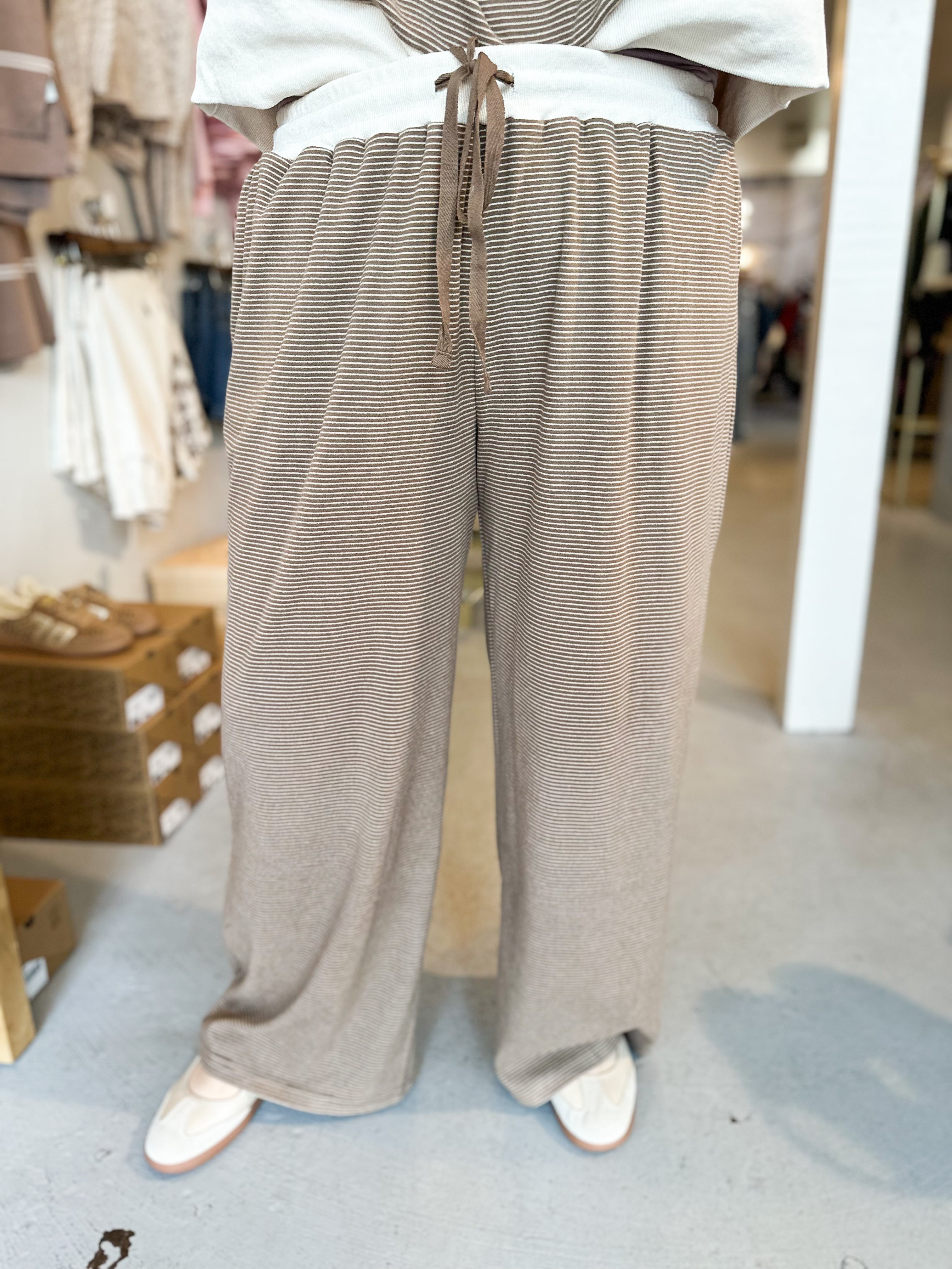 Plus Size Striped Drawstring Pant