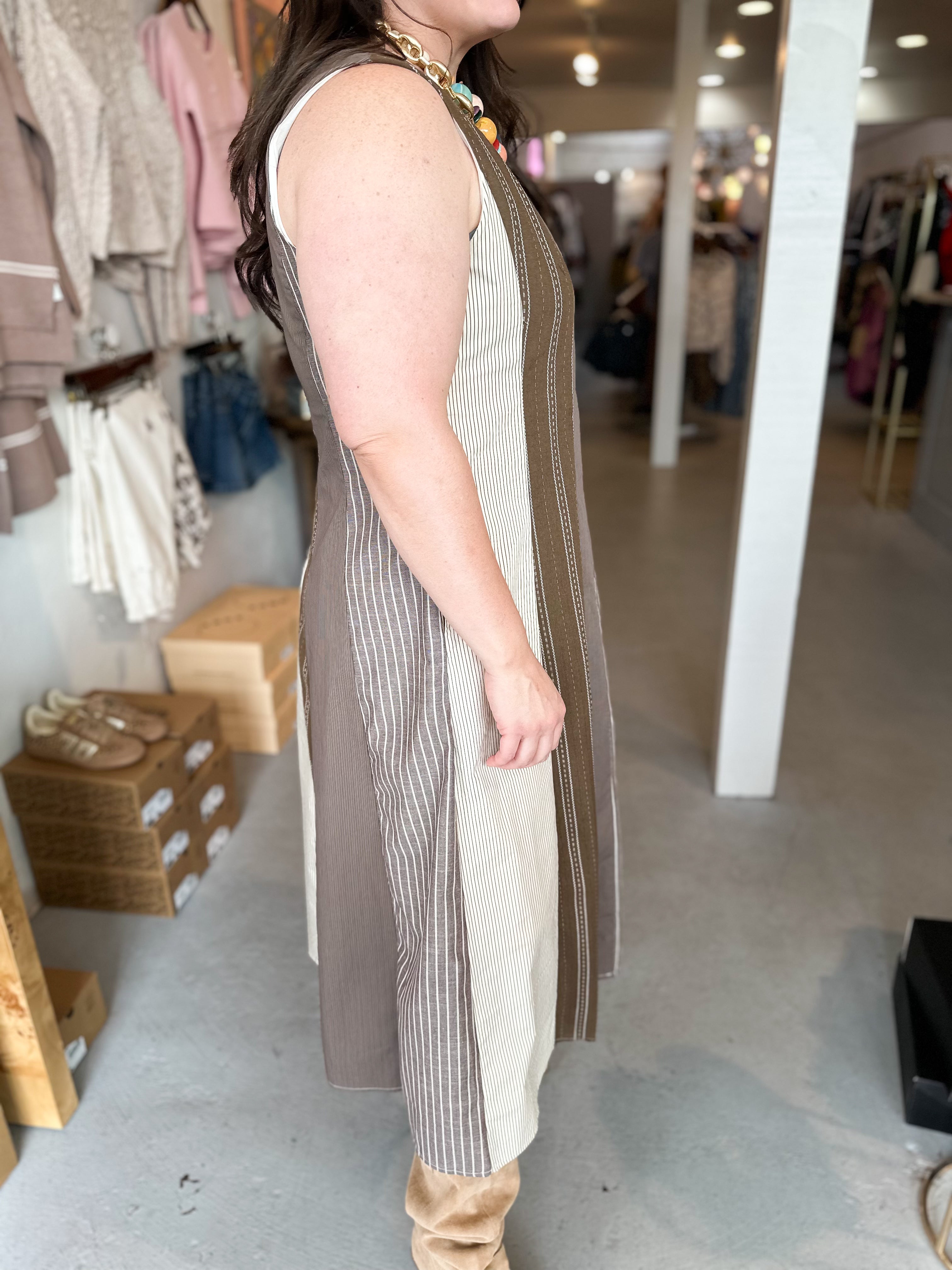 Plus Size Striped Sleeveless Midi Dress