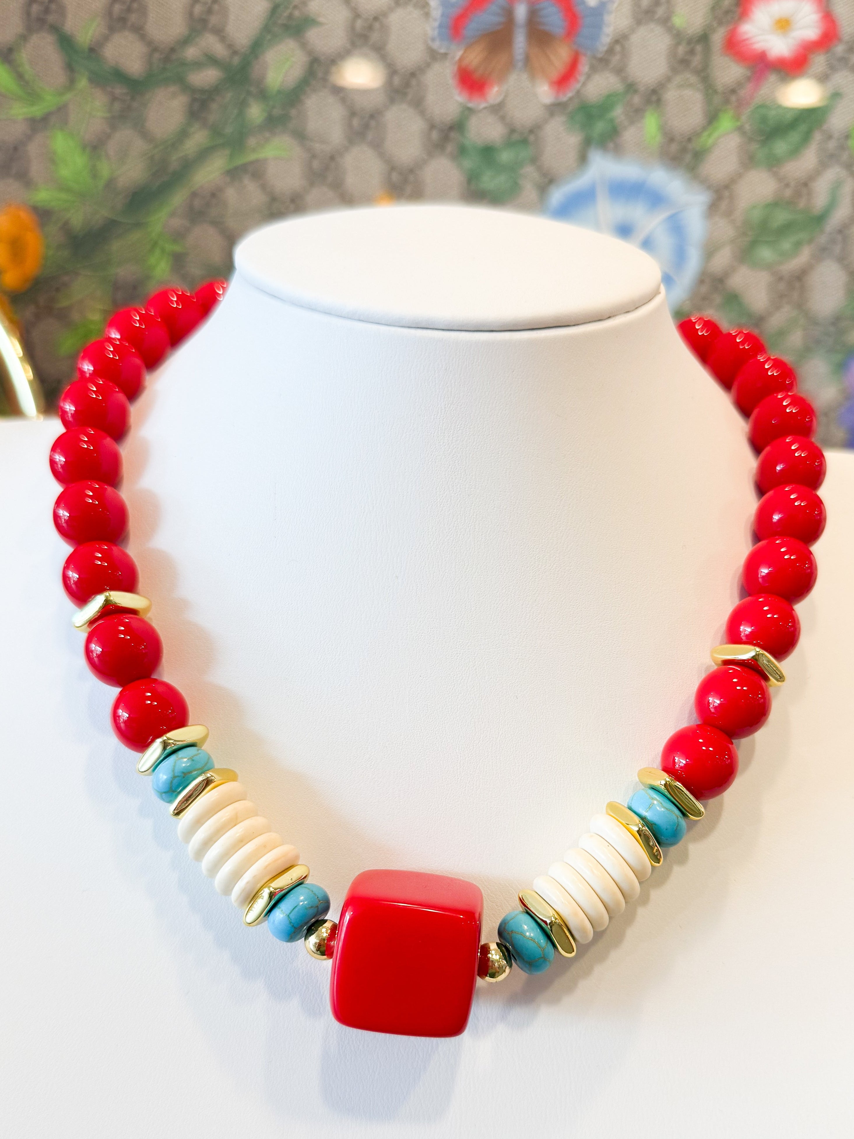 Treasure Jewels Trinket Red Necklace