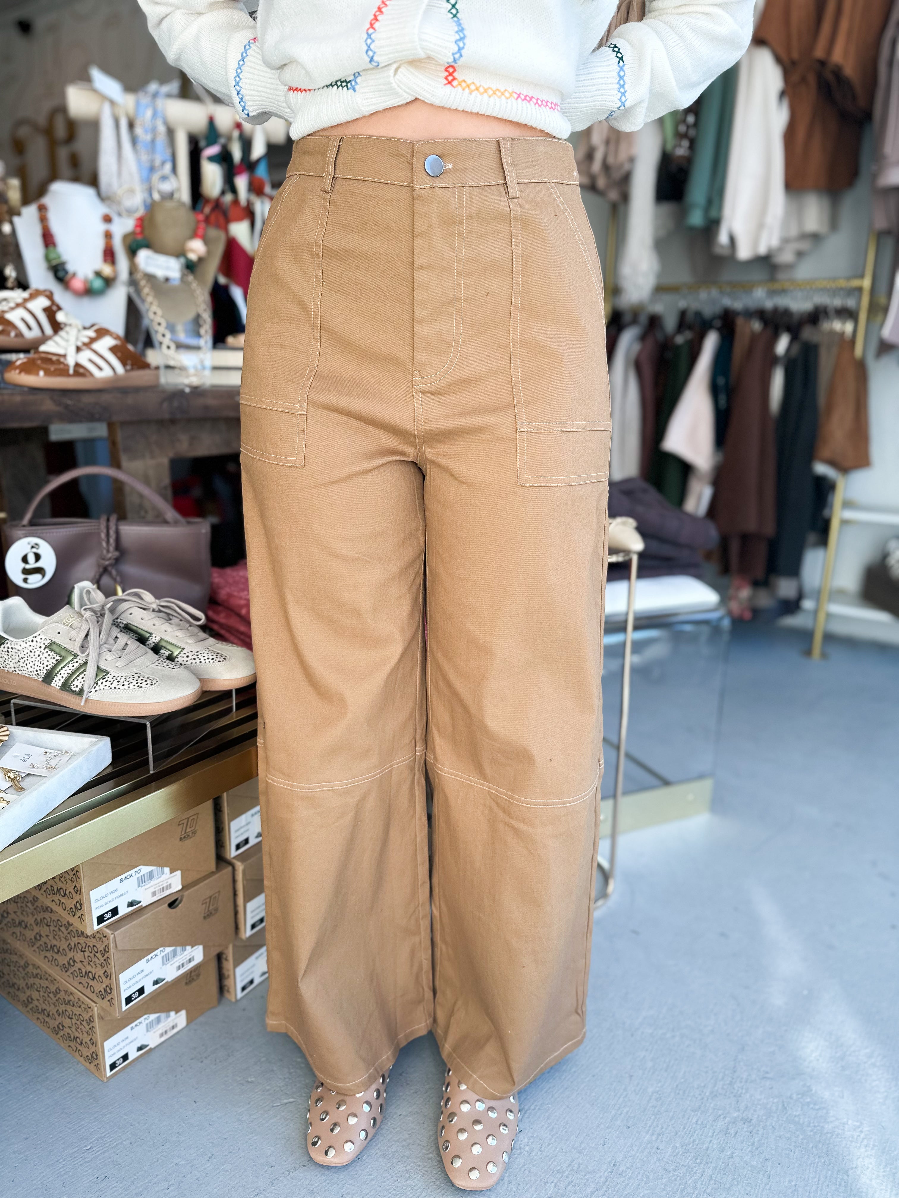Modern Contrast Pants