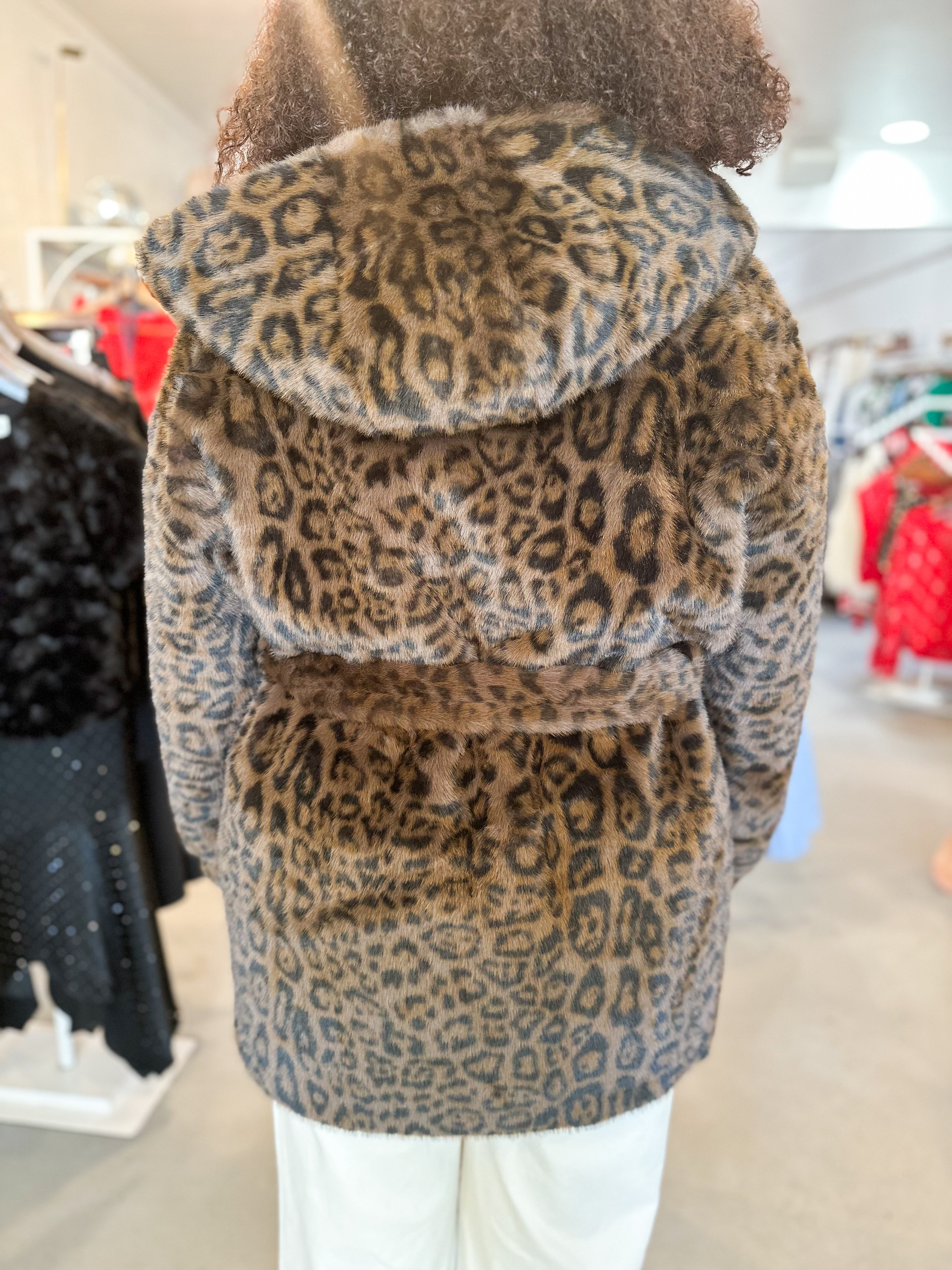 Plus Size Faux Fur Leopard Hooded Jacket