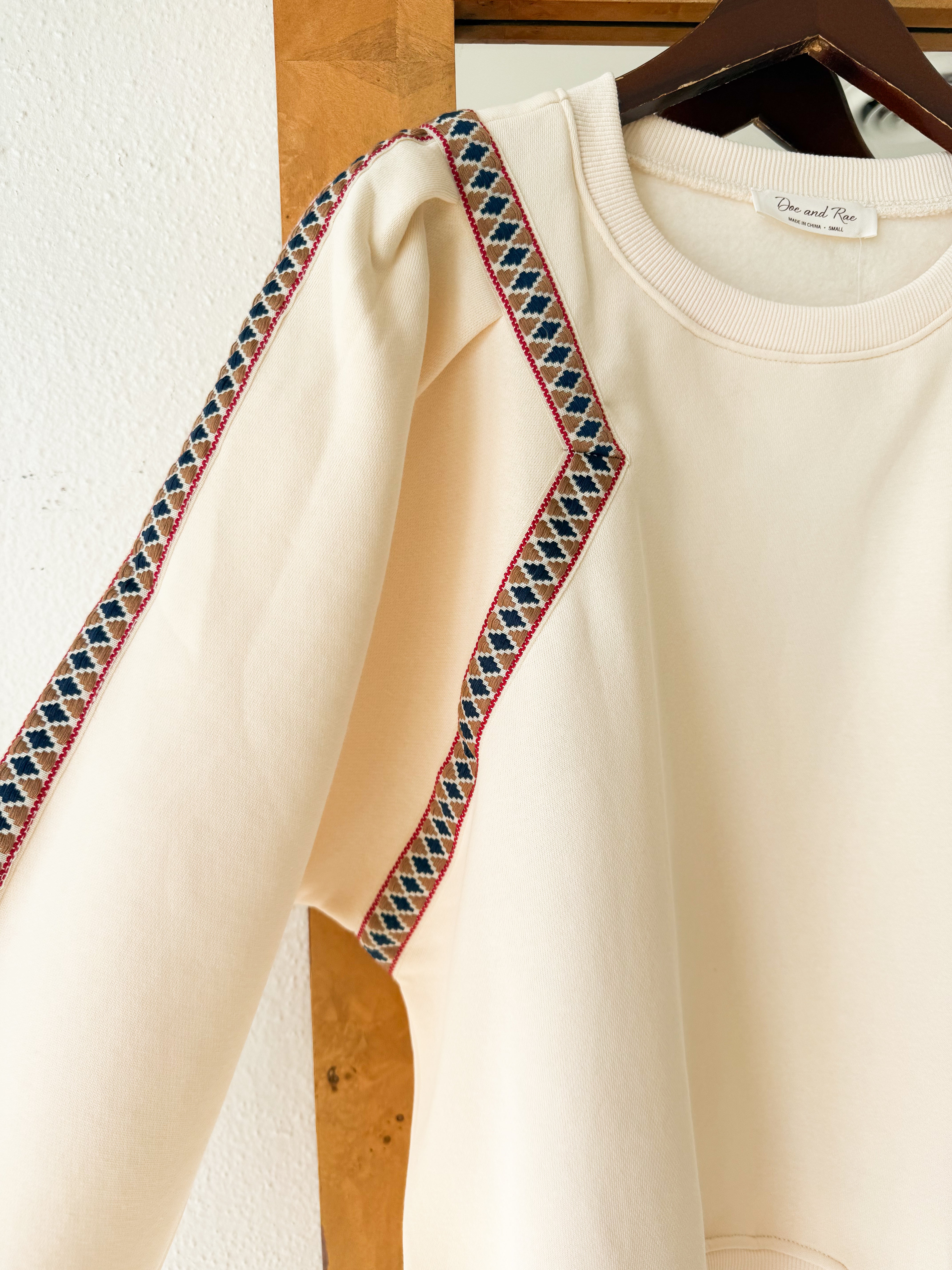 Cream Puff Sleeve Sweatshirt