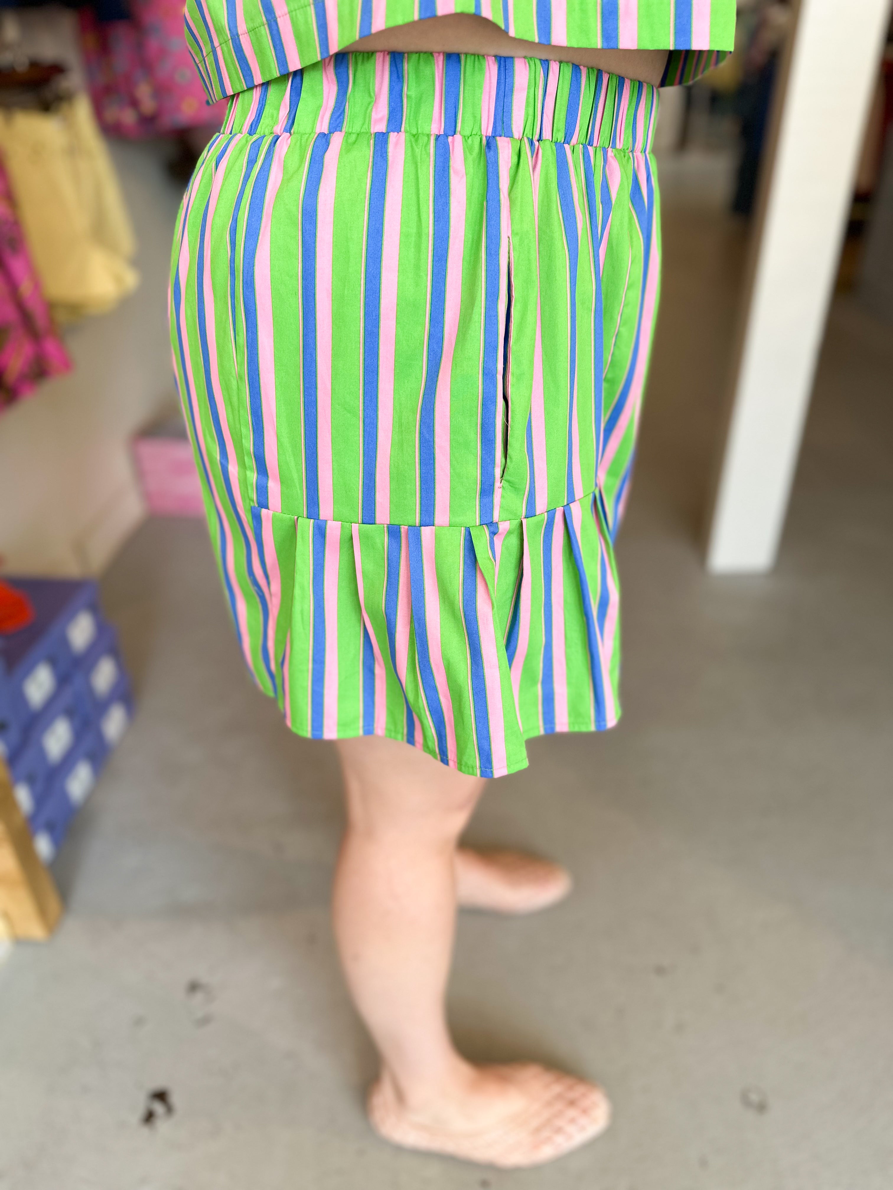 Plus Size Dalery High Waist Short