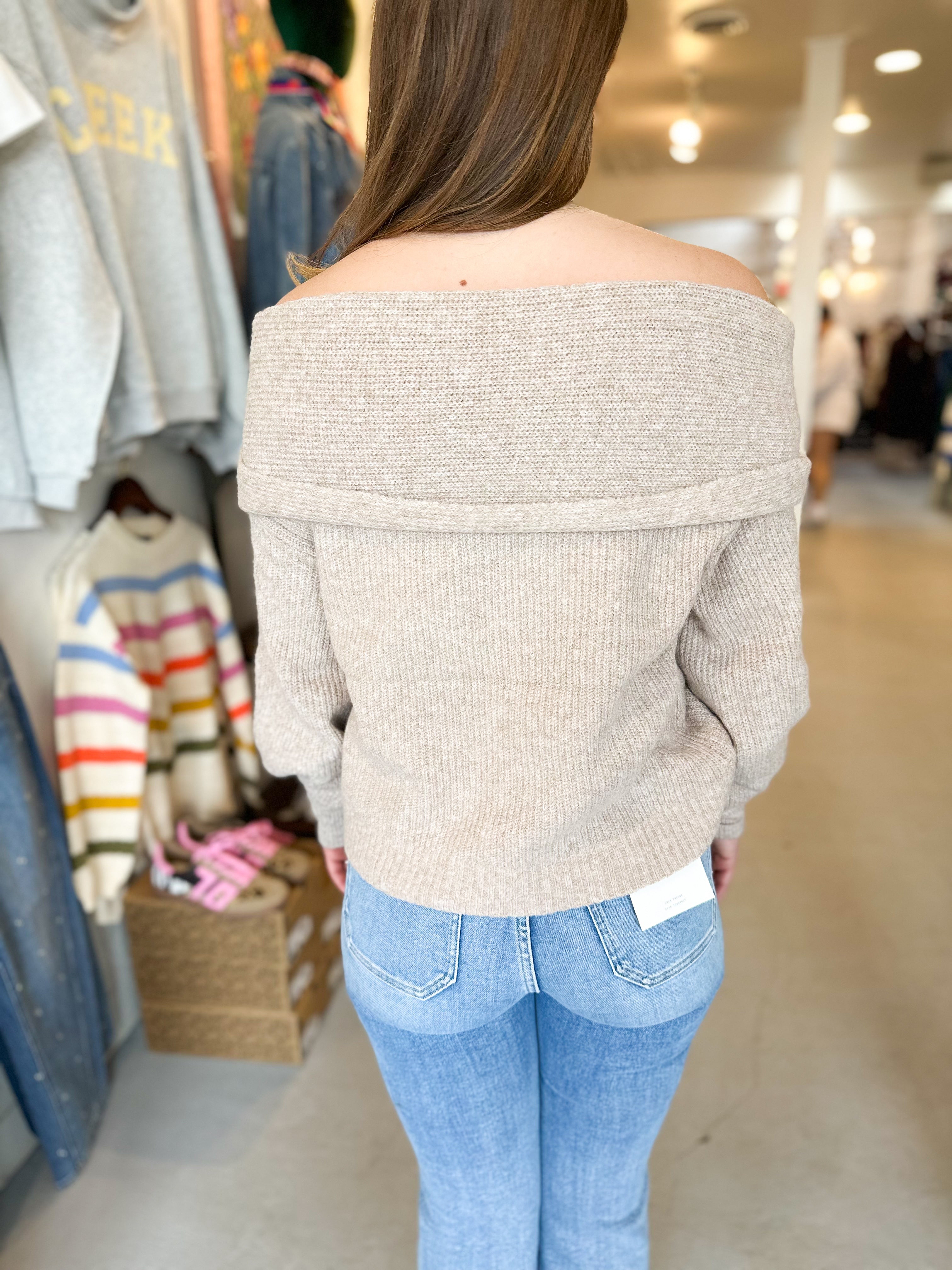 Front Twist Knit Sweater