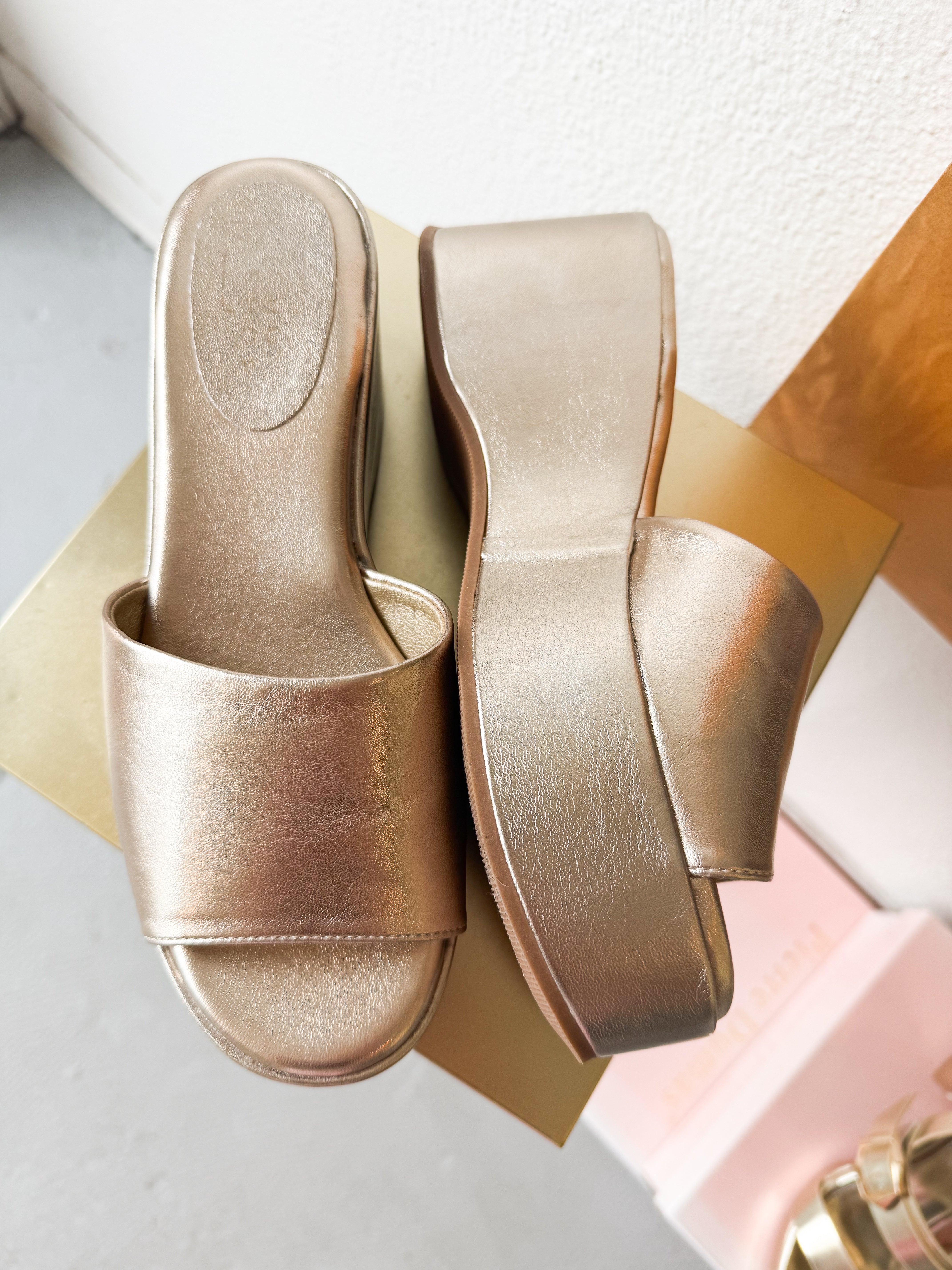Ivy Gold Platform Slide