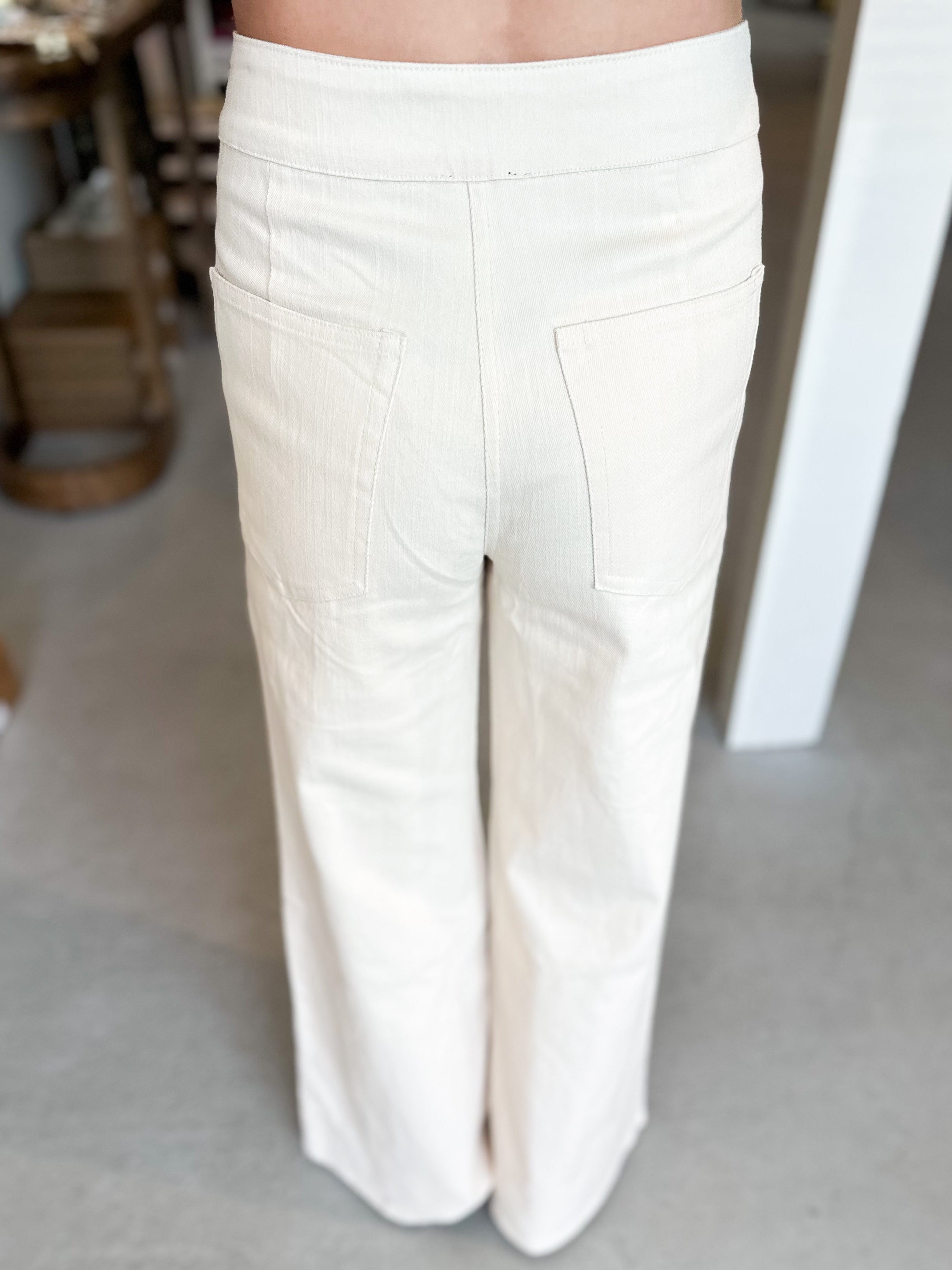 Vertical Seam High Waisted Flare Pant