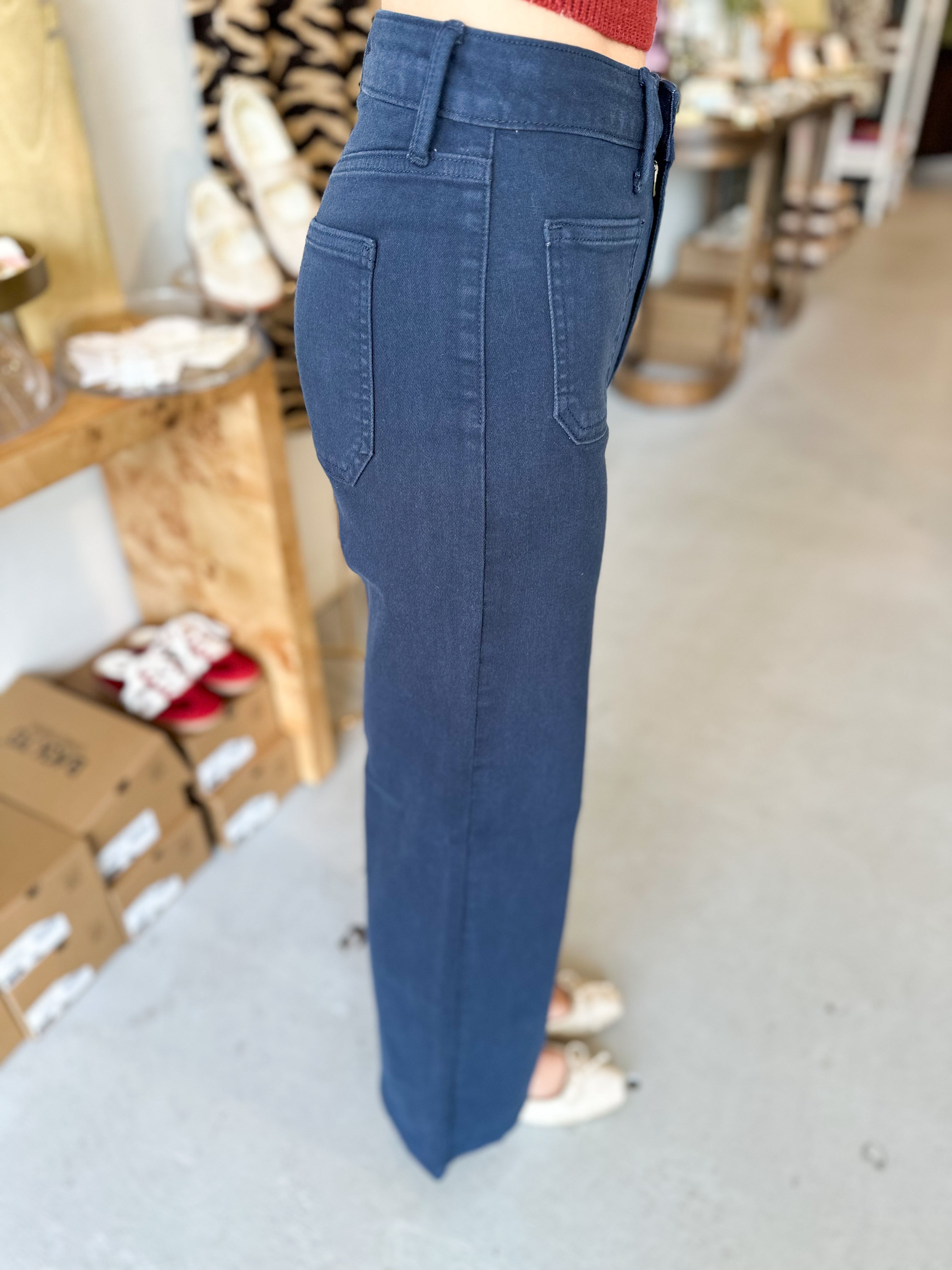 Mini Patch Pocket Wide Leg Pant