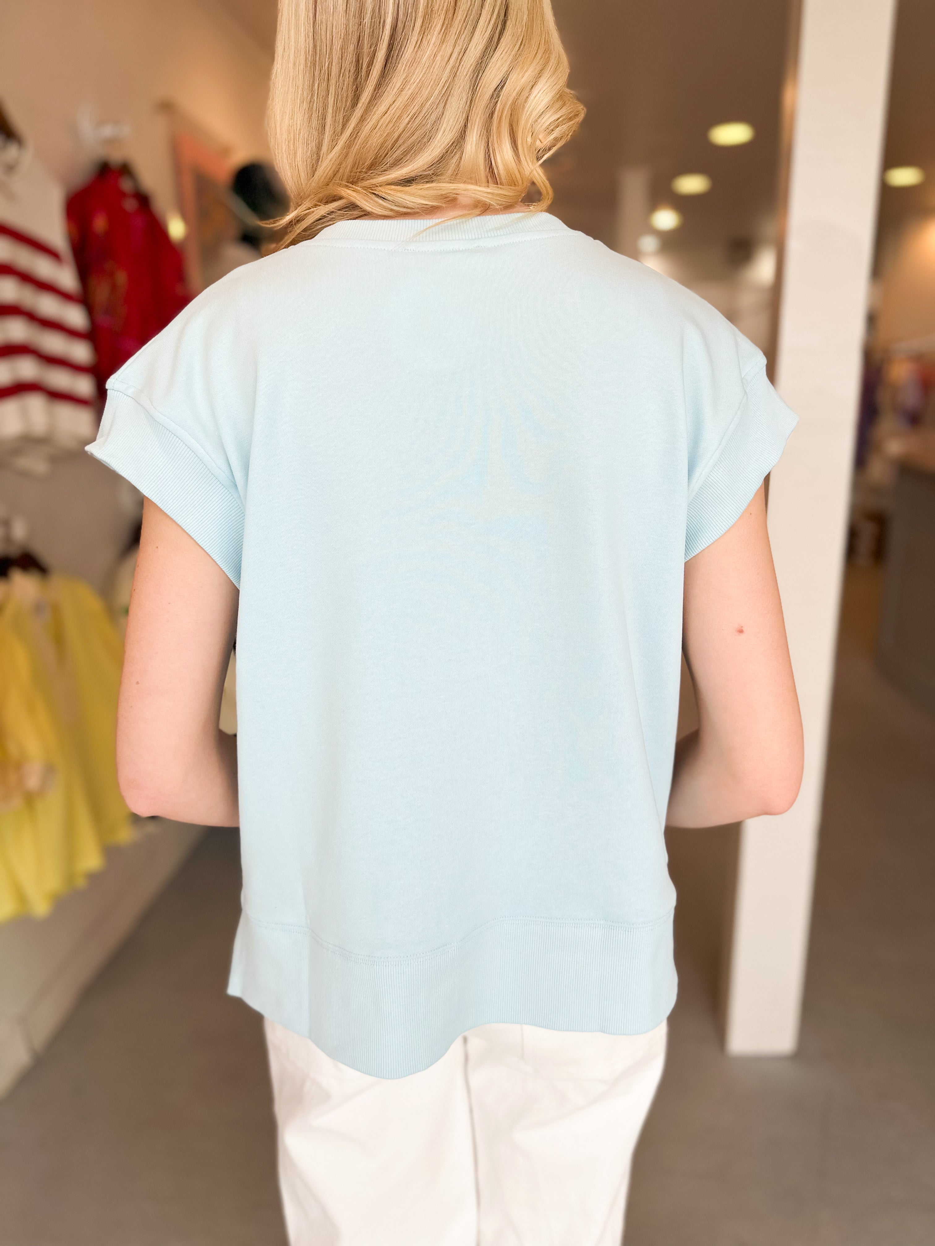 Split Neck Essential