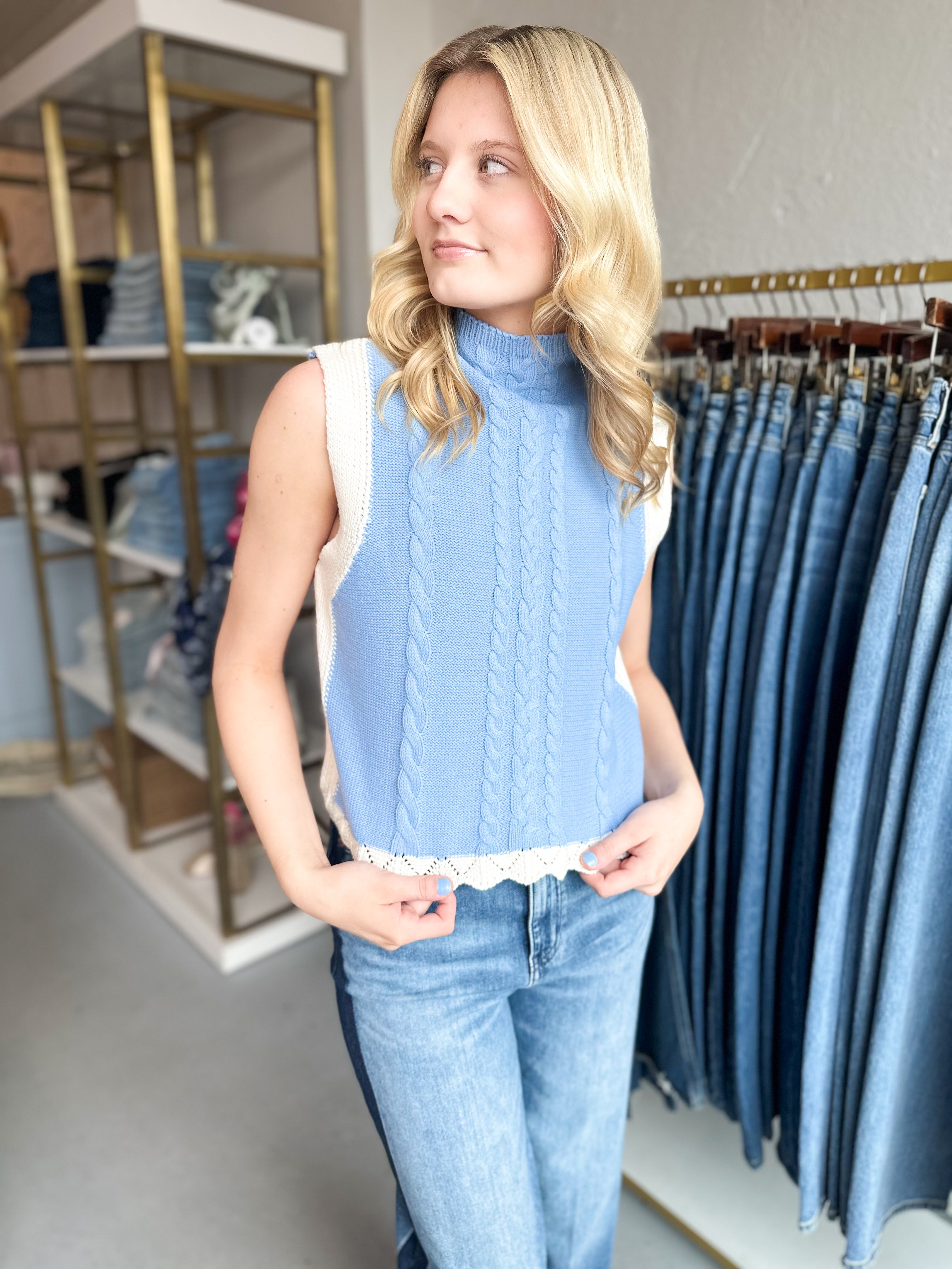 Cable Trim Knit Vest