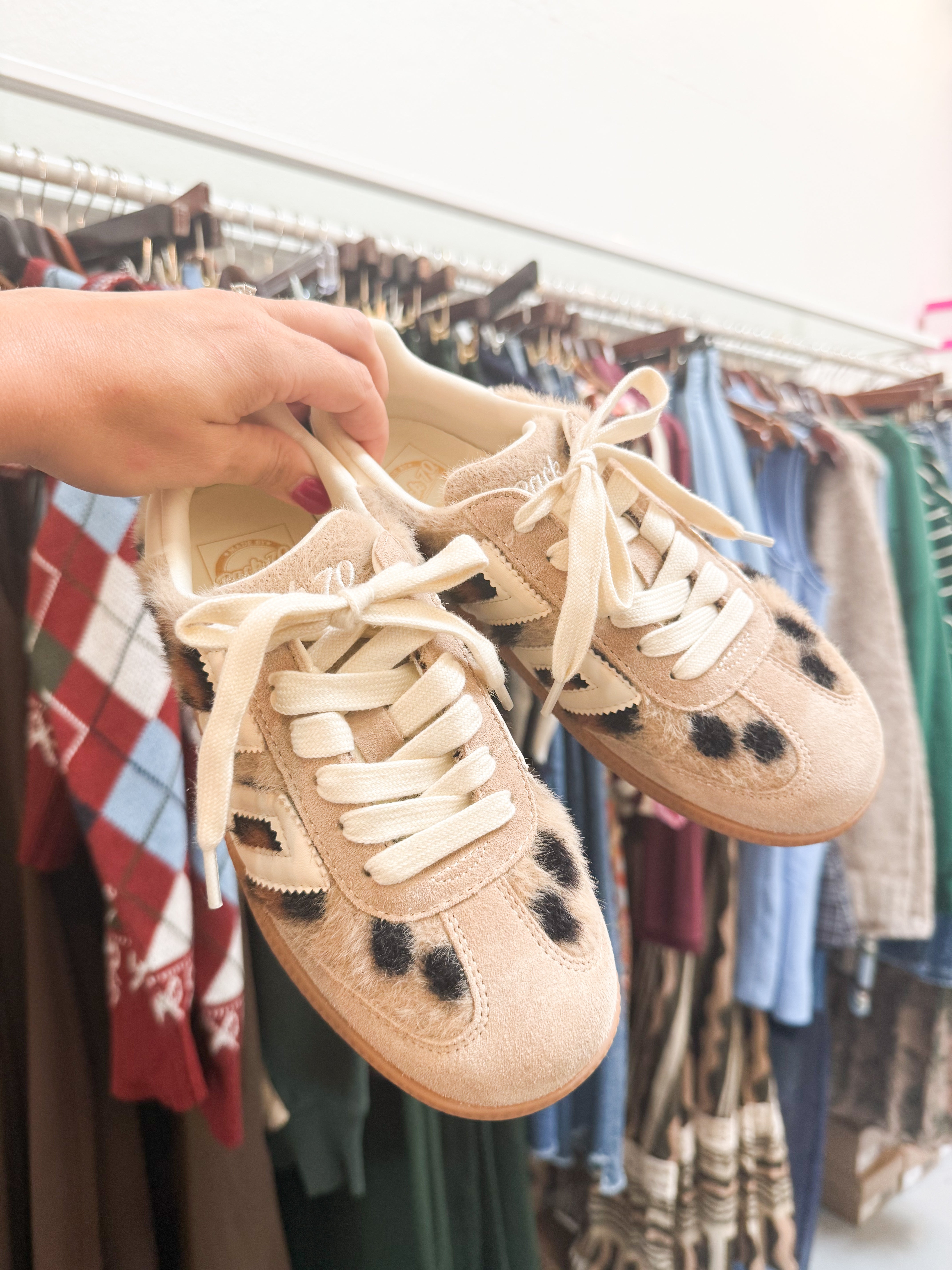 Back70 Mohair Camel Butter Sneaker