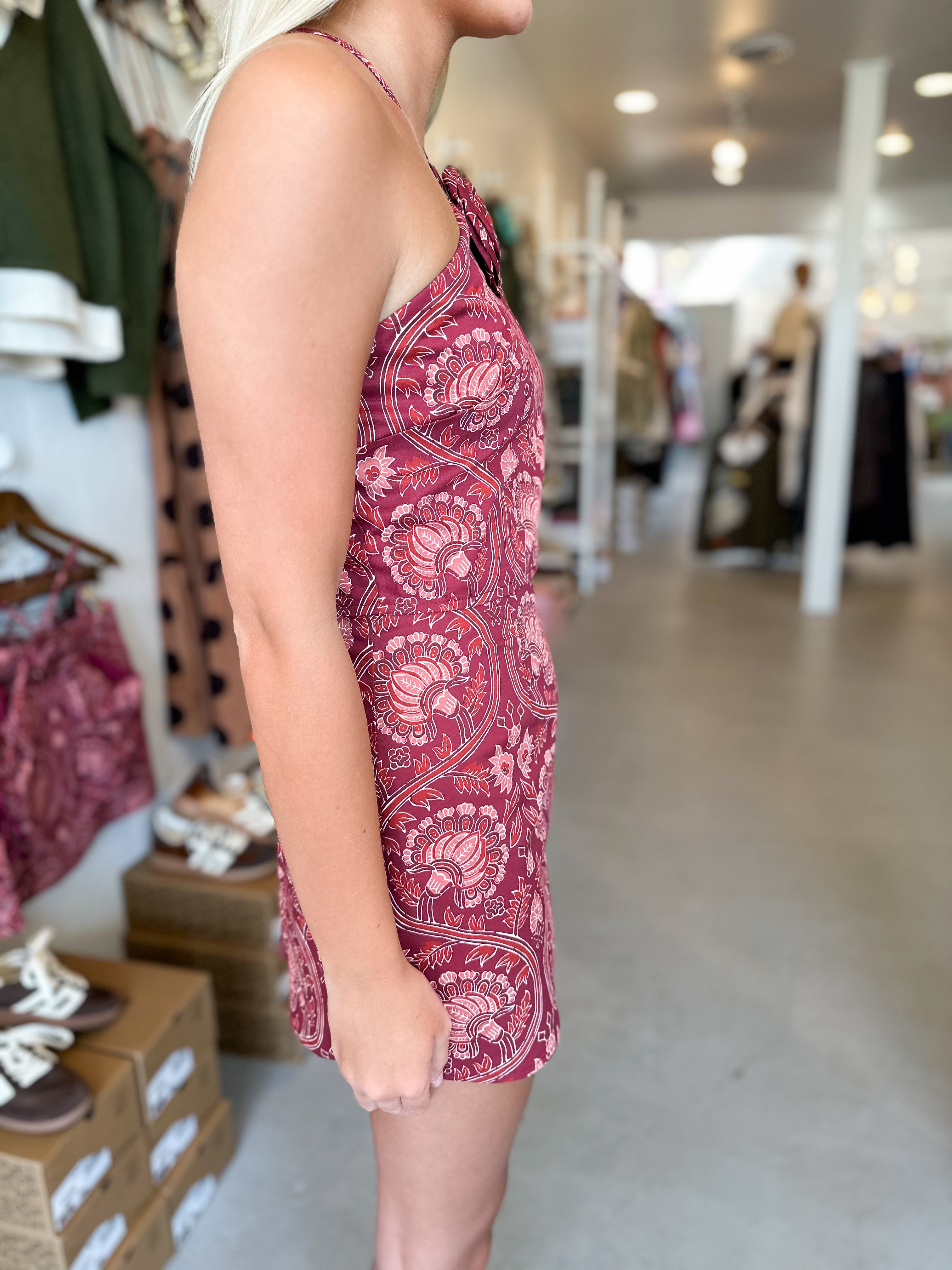Crimson Paisley Set