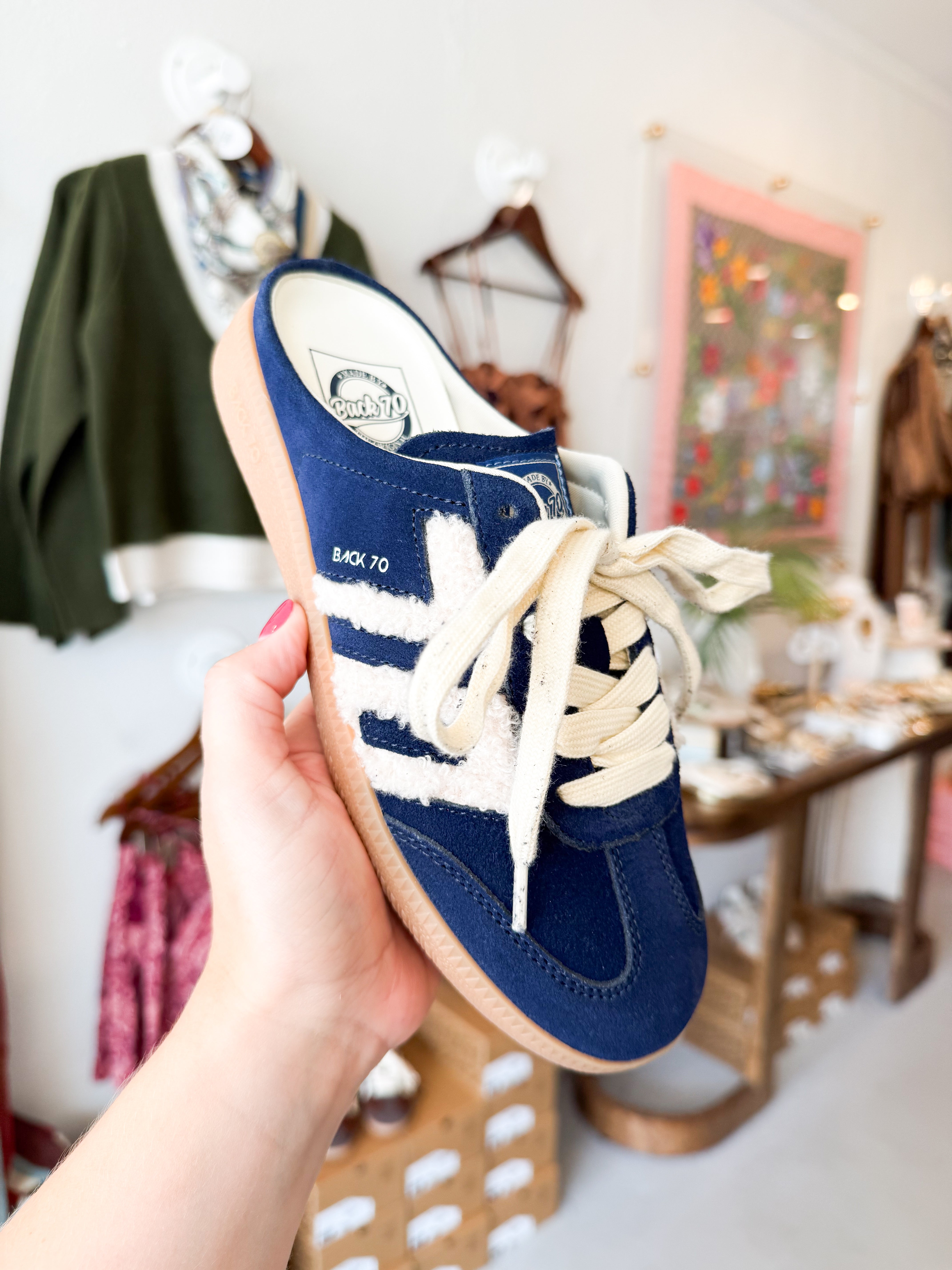 Back70 Easter Navy Teddy Sneaker