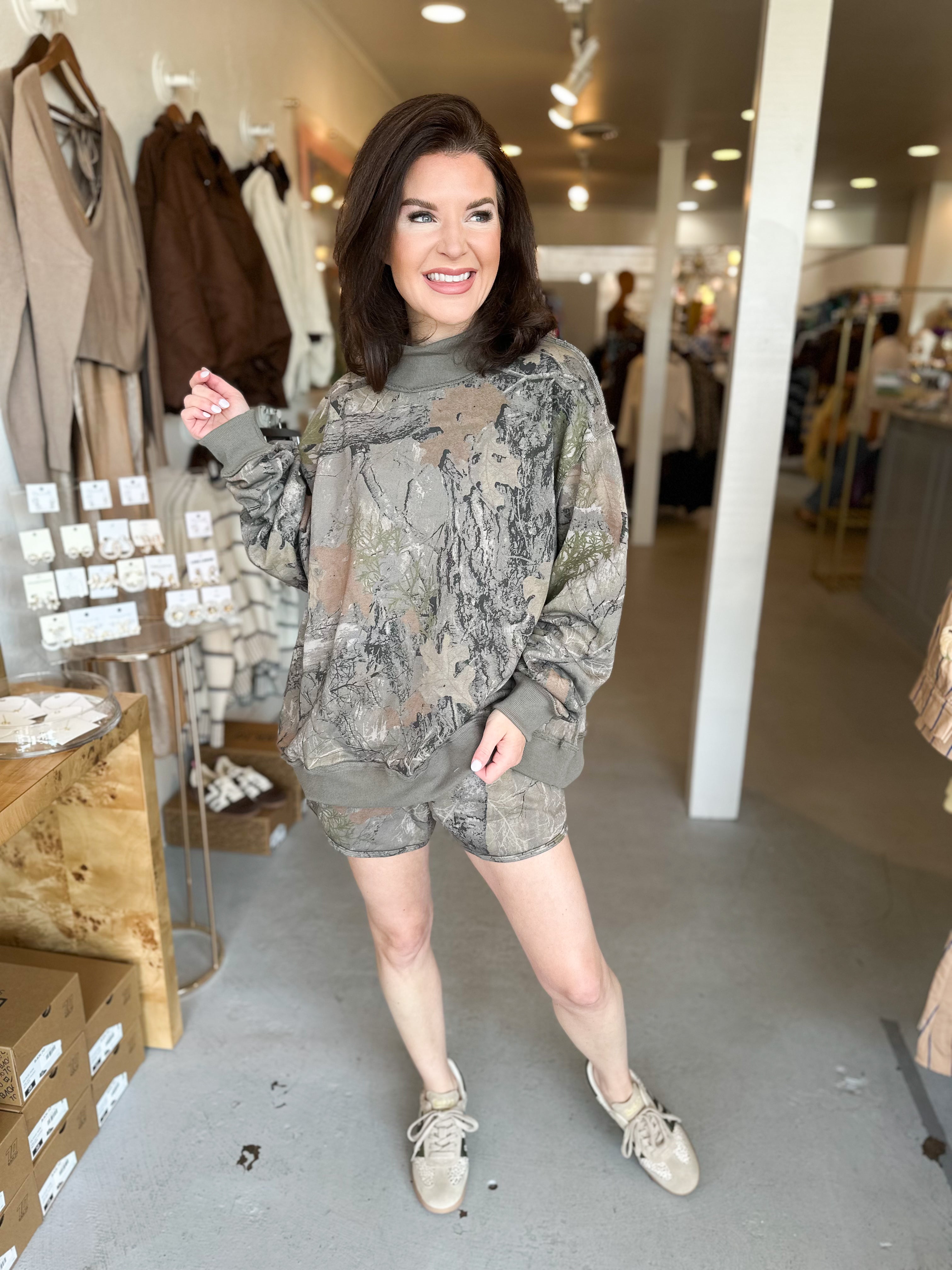 Bucket List Real-Tree Camouflage Mockneck