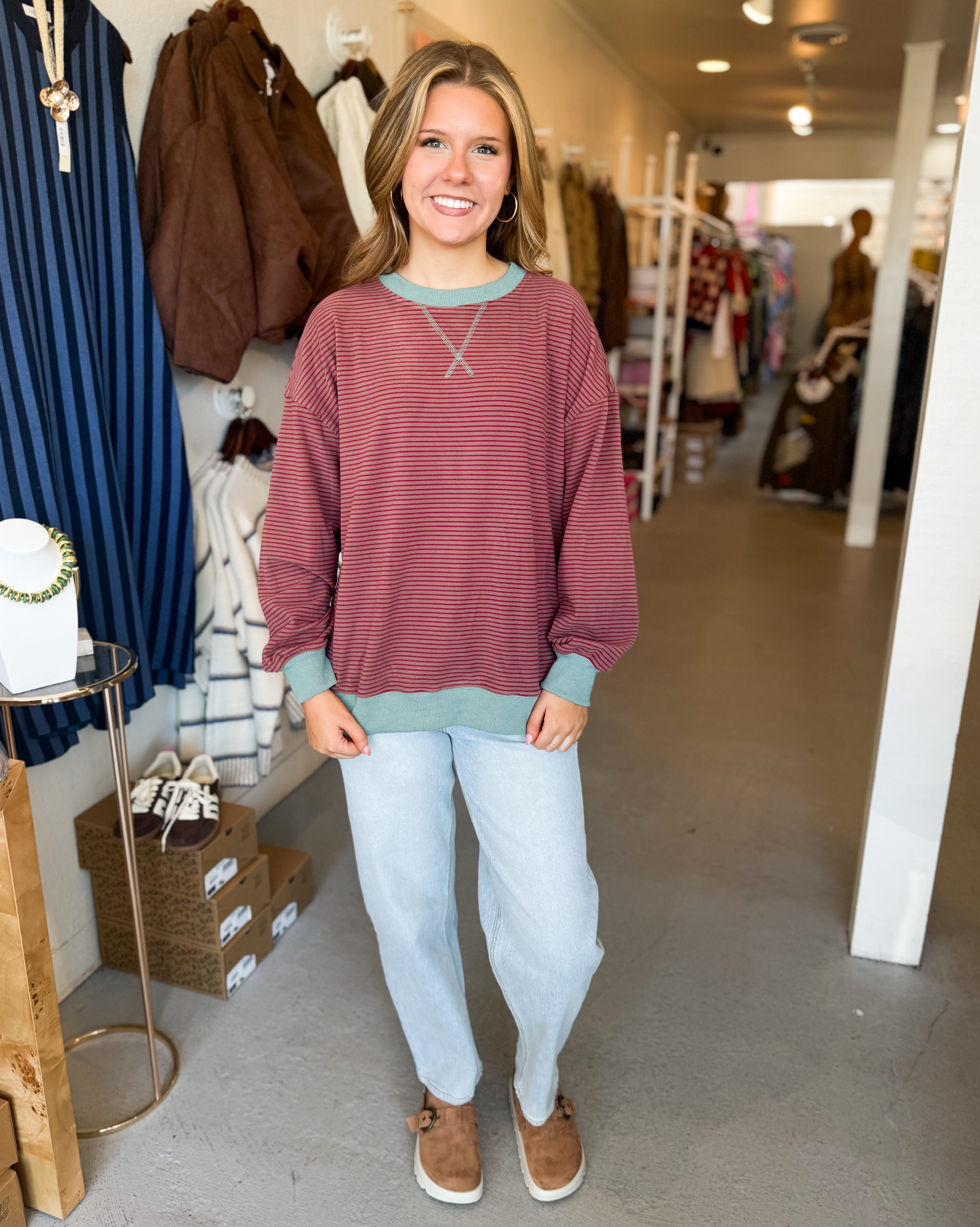 Round Neck Stripe Sweatshirt