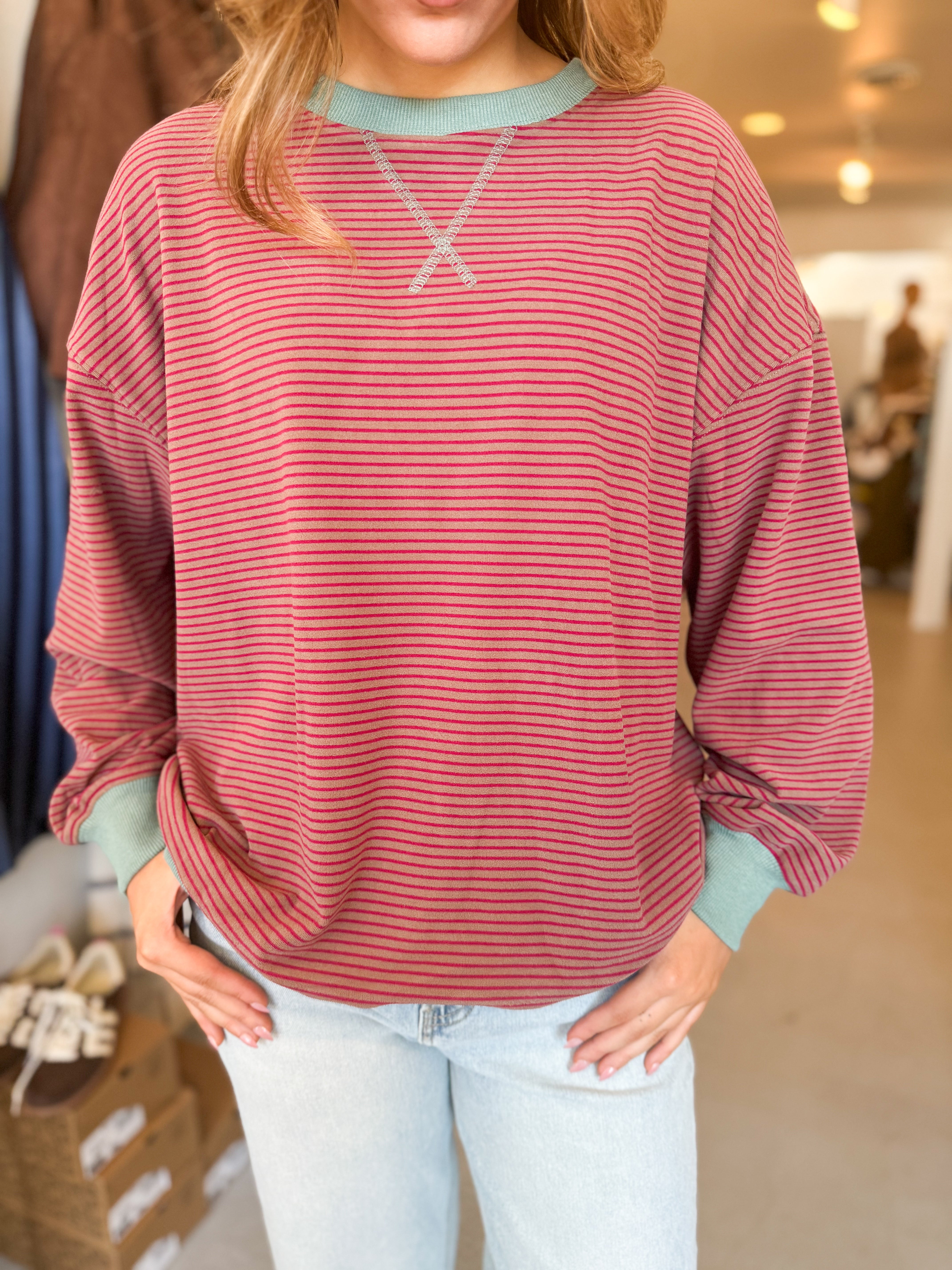 Round Neck Stripe Sweatshirt